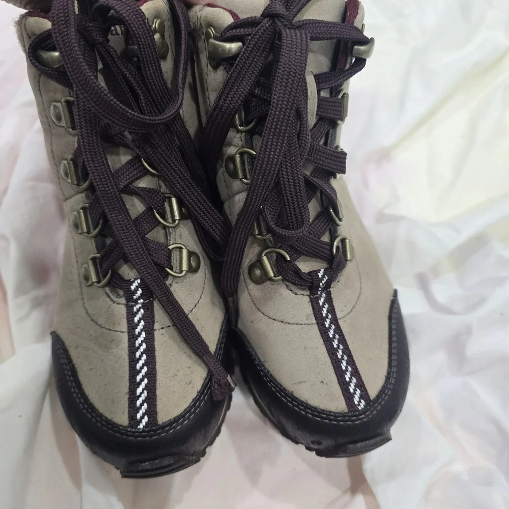 L.L.Bean Kids Snow Sneaker Boots Waterproof Primaloft 200g Multicolor Size 1‎